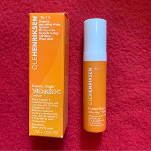 Ole Henriksen banana bright vitamin c serum travel size